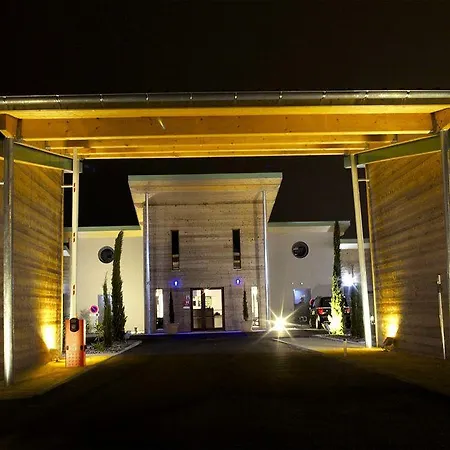 Bio-motel 3* Saint-Vulbas