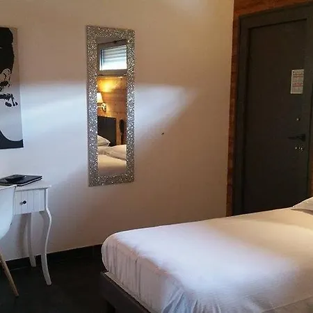 Hotel Bio-motel Saint-Vulbas